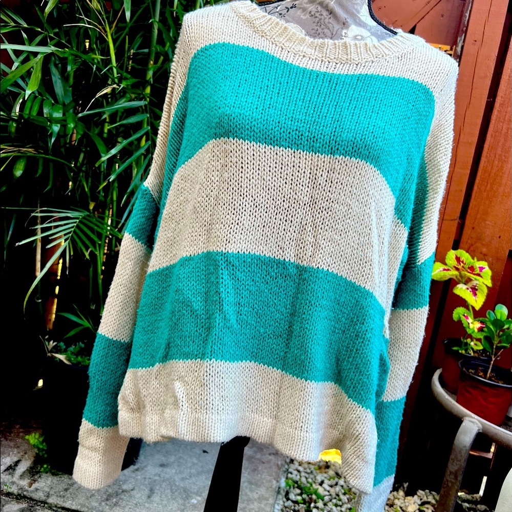 Striped Soft Cable Knit Teal Green Cream Pull Over Crew Neck Sweater Lg